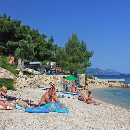 Kuciste - Perna 4545g Apartman Trstenik