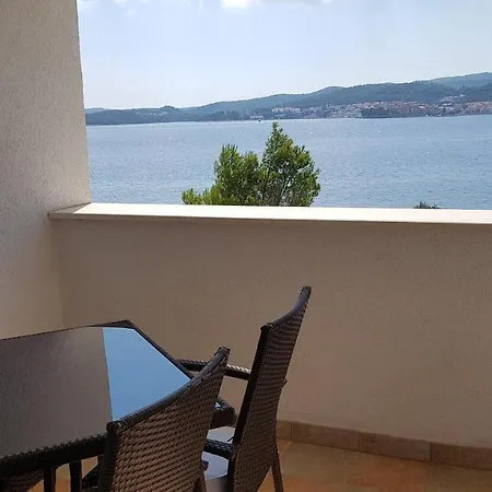 Kuciste - Perna 4545g Apartman *